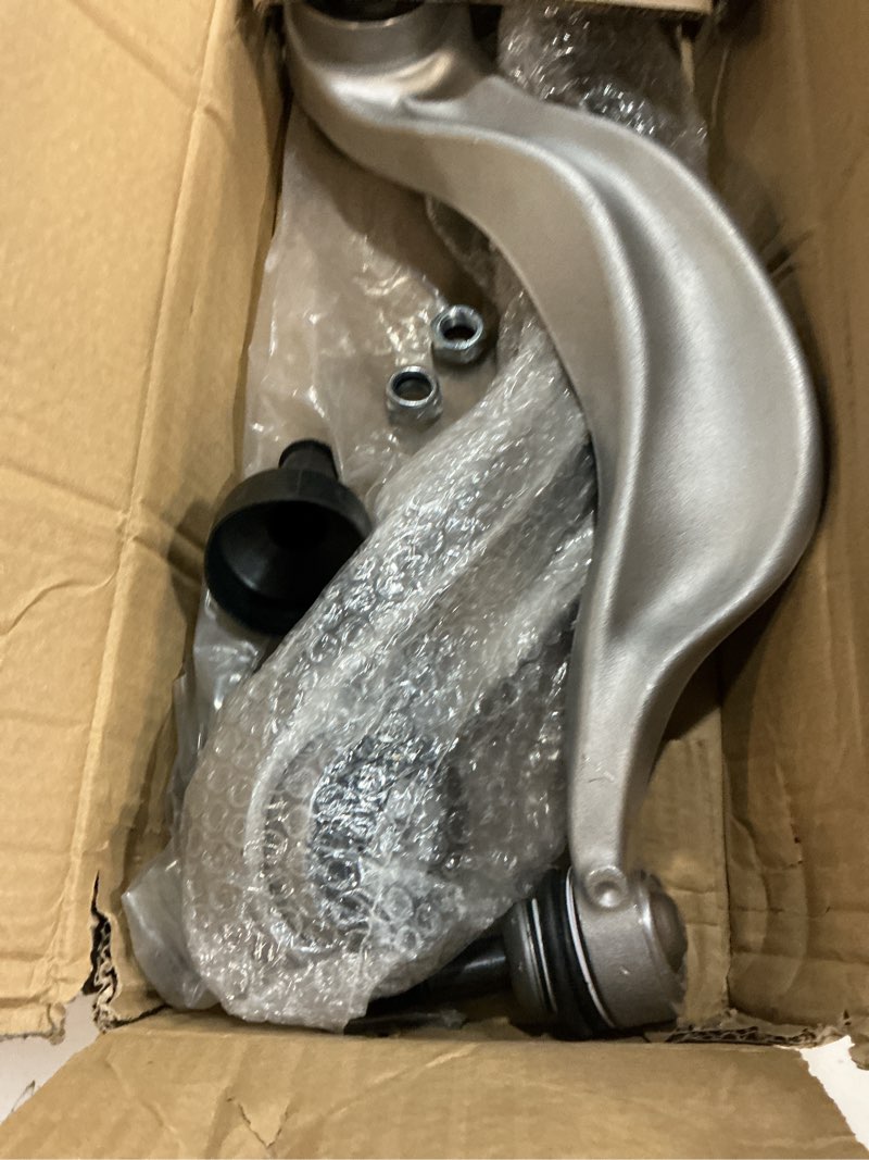 Condition photo showing Good Condition for newyall front lower forward left and right suspension control arm with ball joint for bmw 528i 535i 640i 650i 740li 750i xdrive 2010-2019