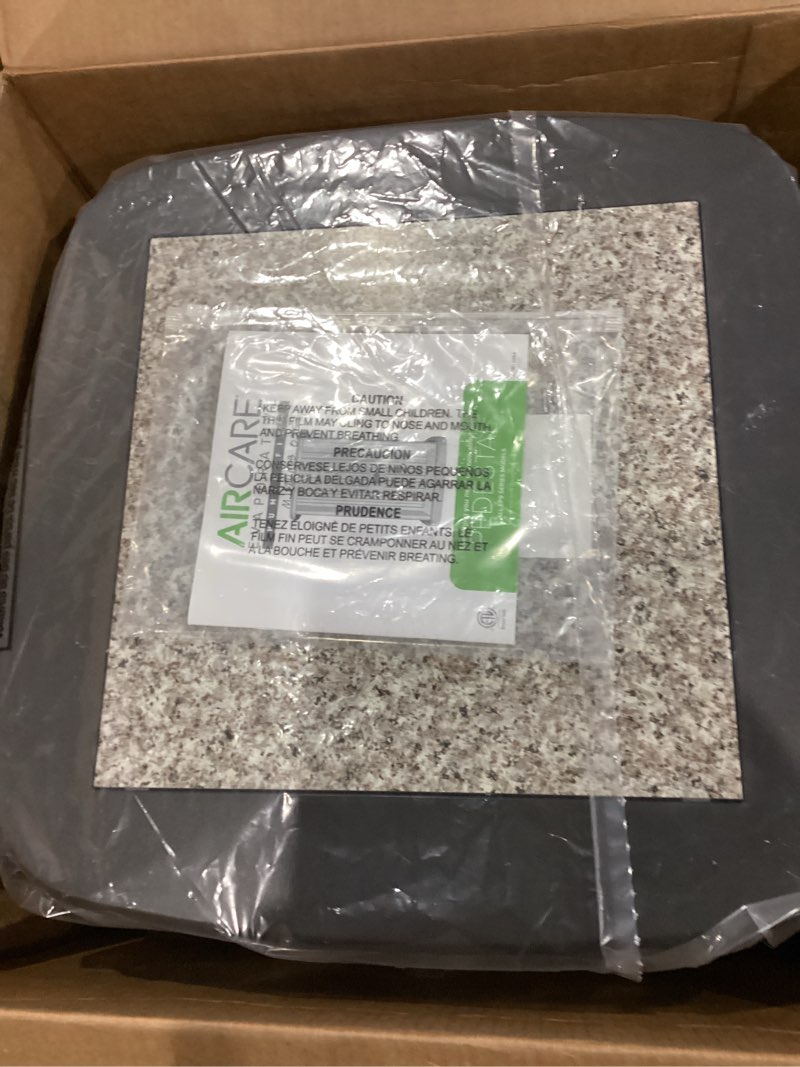 Condition photo showing Good Condition for essick air ep9800 3.5 gallon 2000 square feet digital humidifier