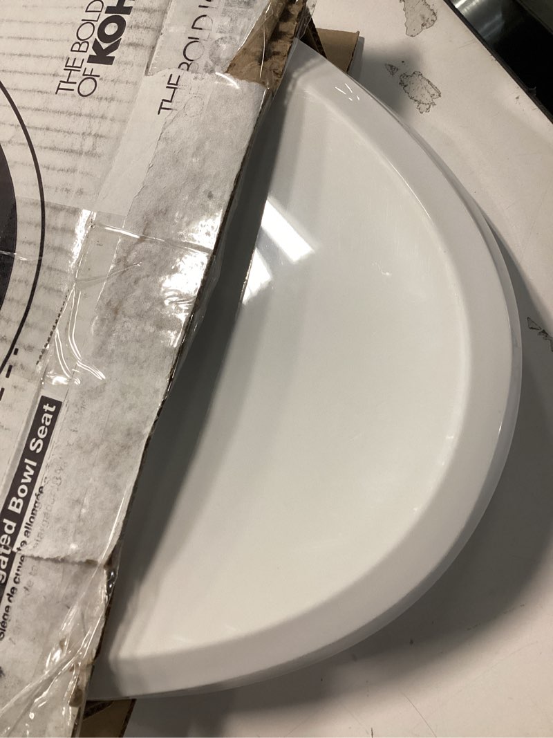 Condition photo showing Good Condition for KOHLER 4636-RL-0 Cachet ReadyLatch Elongated Toilet Seat Slow Close, Soft Close Toilet Seat Quiet Lid, Contoured Grip-Tight Bumpers Installation Hardware, Apartment Essentials, White White Elongated Ready Latch