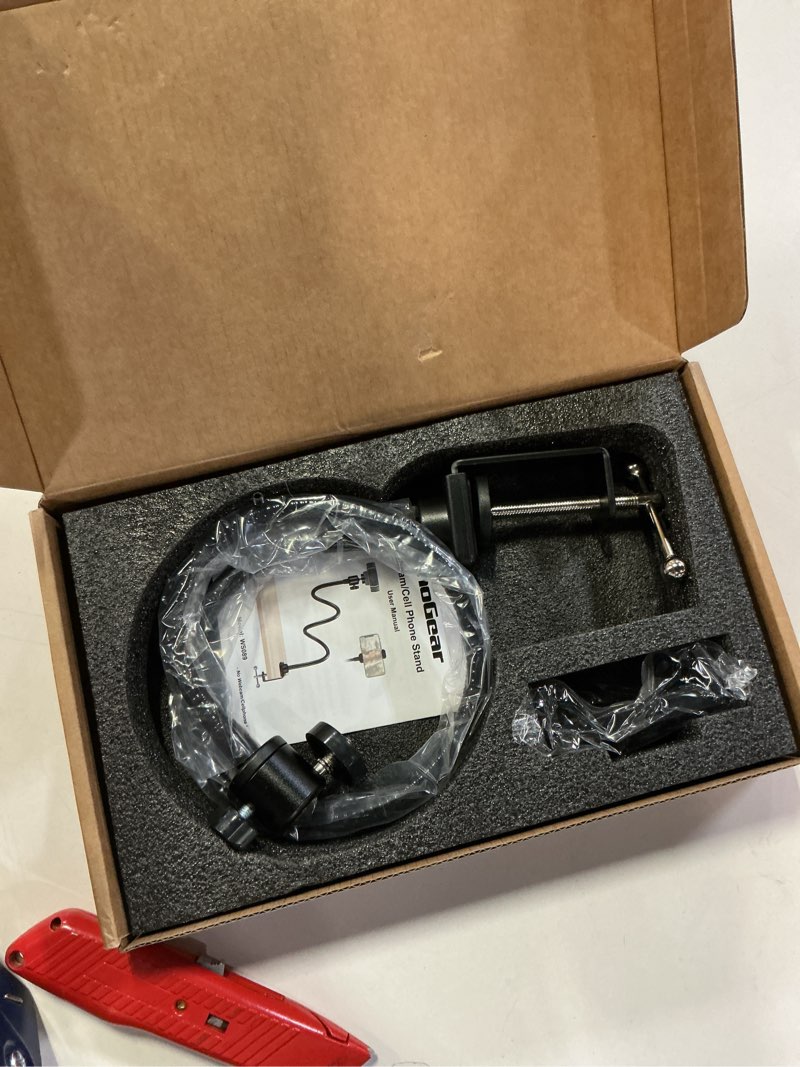 Condition photo showing New/Like New for InnoGear Webcam Stand with Phone Mount, Desk Camera Arm Stands Gooseneck for Logitech Webcam BRIO 4K C960 C920 C920S C922 C922x C925e C930 C930e C615 NexiGo N60, Right Light, Gopro with 1/4" Thread