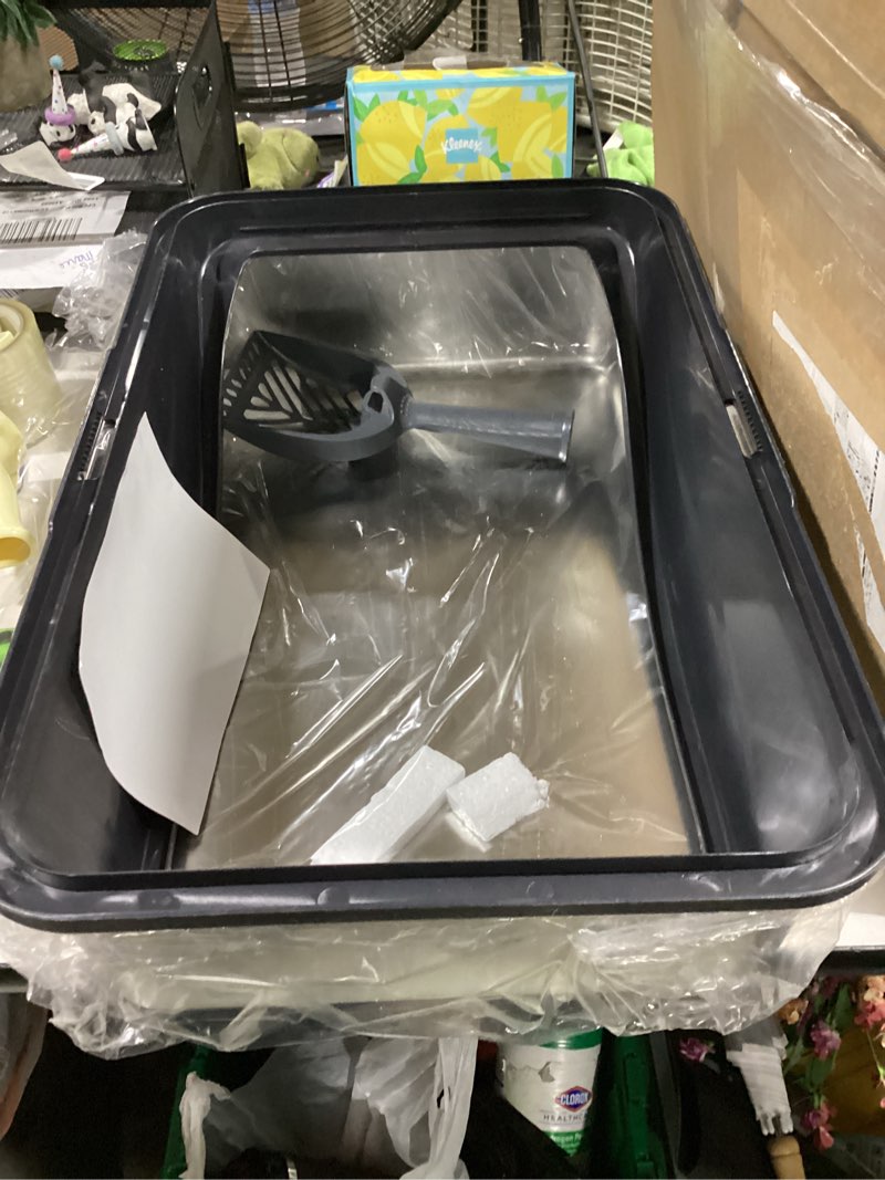 Condition photo showing Good Condition for aiperro stainless steel litter box | xl enclosed cat litter box with lid for big cats | high sided, anti-urine leakage | non-stick bottom & includes litter mat & metal scoop | cute pink cute pink x-large