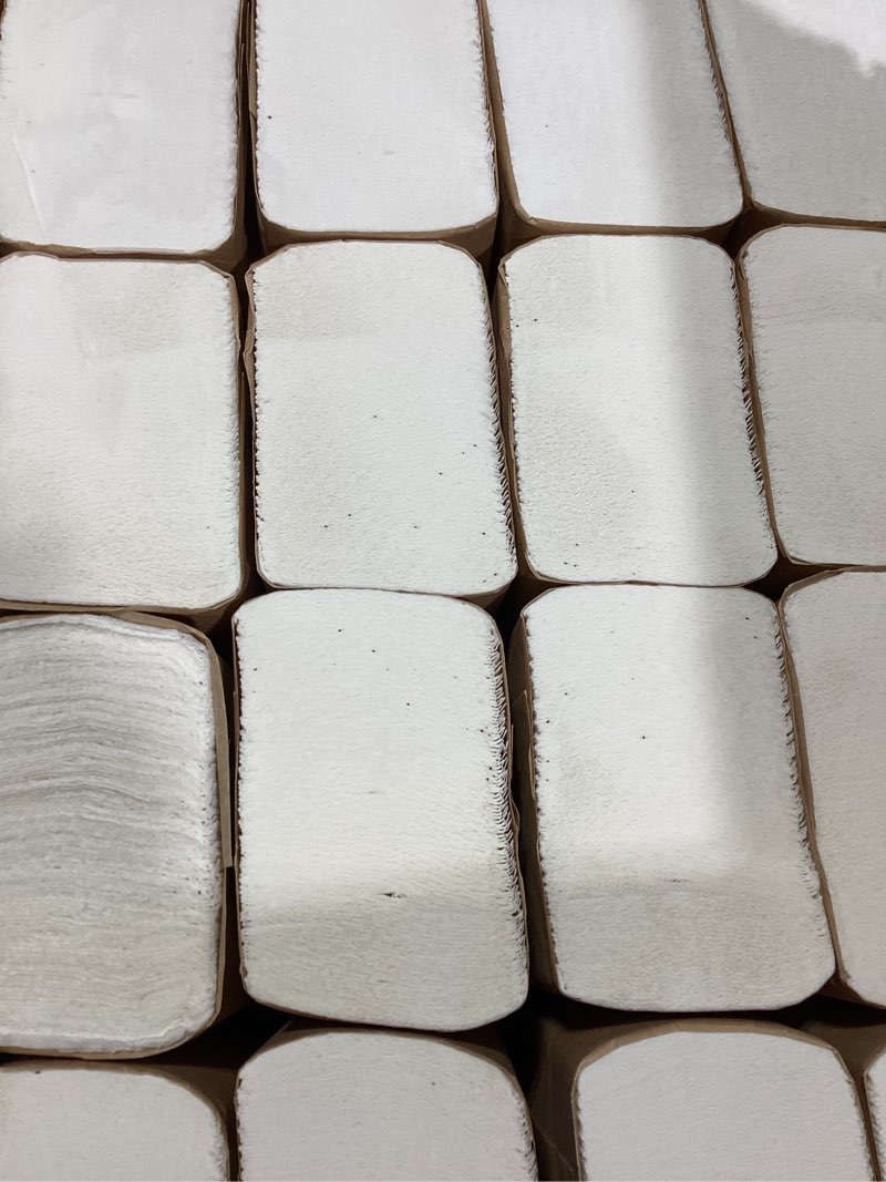 Condition photo showing As Is for amazoncommercial 2-ply white xl multifold paper towels, absorbent, compatible with universal dispensers, fsc certified, 115 sheets per pack (16 packs)