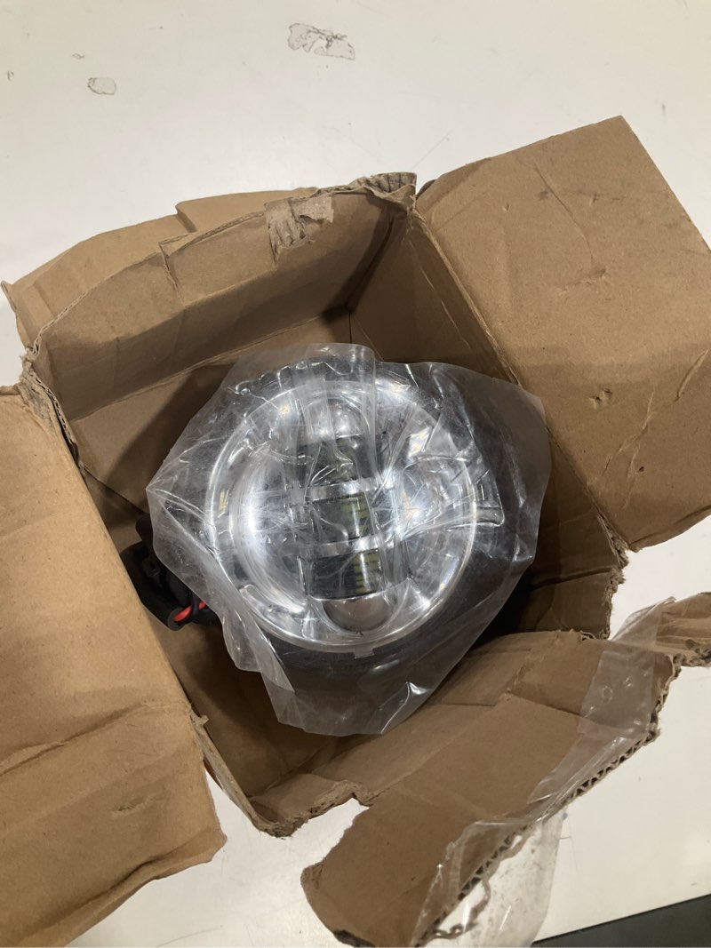 Condition photo showing Good Condition for sktyants 4.5 inch led passing light motorcycle fog lights with 4.5 inch housing bucket bracket mount compatible with touring electra glide (chrome)
