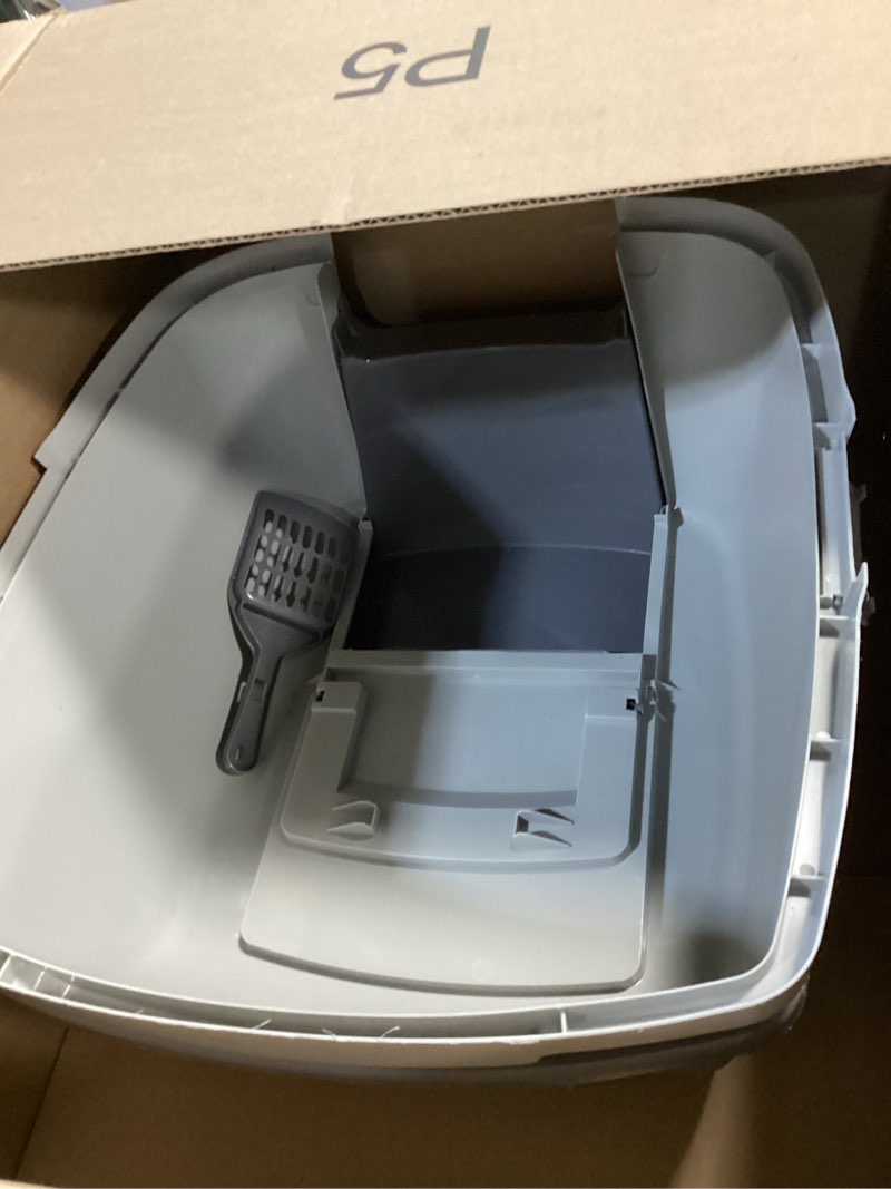 Condition photo showing Good Condition for IRIS USA Cat Litter Box, Large Litter Box Enclosure with Front Door Flap and Scoop, Covered Kitty Litter Box with Handle and Buckles for Portability and Privacy, Gray Jumbo Enclosed