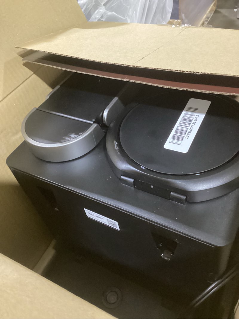 Condition photo showing Good Condition for Keurig K-Duo Hot & Iced Single Serve & Carafe Coffee Maker, MultiStream Technology, 72oz Reservoir (Gen 2)