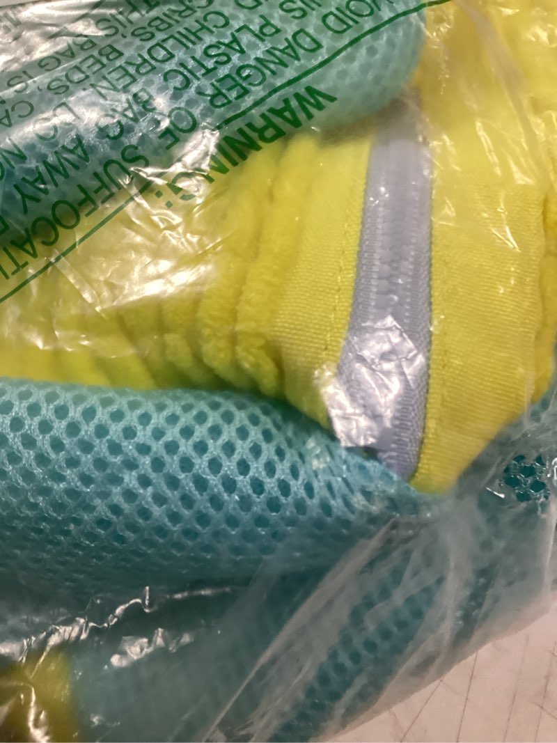 Condition photo showing Good Condition for shoe washing machine bag: laundry shoe bag for washer and dryer - 2pc reusable shoe cleaning bag for sneaker tennis shoes unstain cleaner kit (yellow 2pcs)