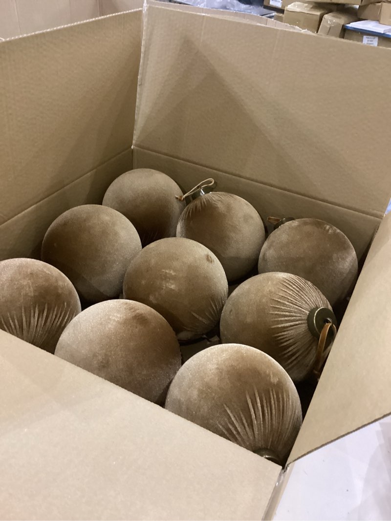 Condition photo showing Good Condition for 9 pcs velvet christmas balls ornaments 4inch& 6inch christmas large ball set for xmas tree decor, holiday home party (browm, 6inch) browm 6inch