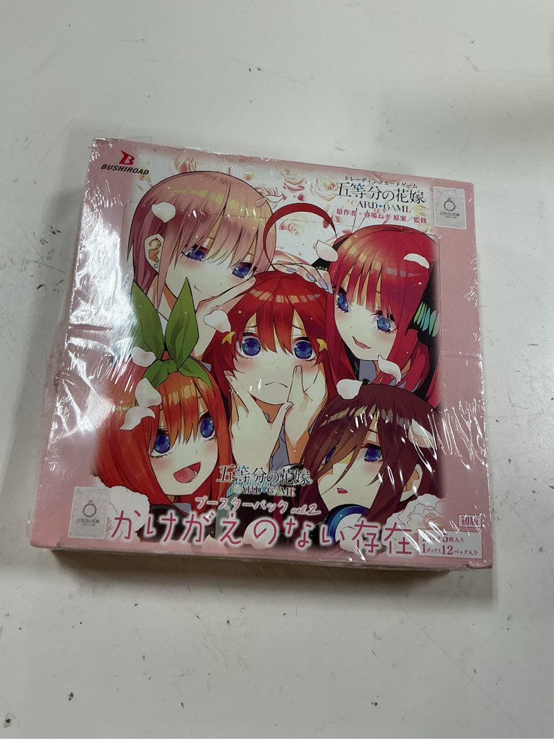 Condition photo showing New/Like New for the quintessential quintuplets: card game booster pack vol.2 indispensable existence box