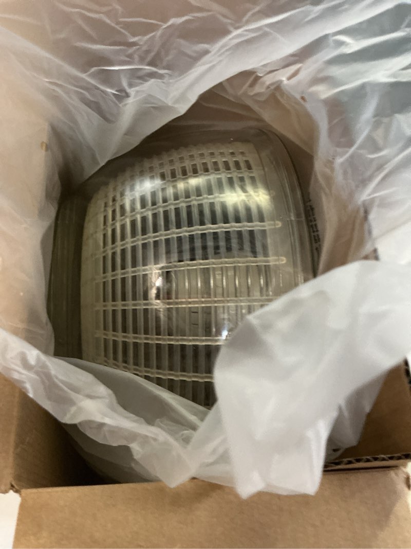 Condition photo showing Good Condition for oxo good grips salad spinner | lettuce spinner | fruit washer | fruit washing bowl with strainer | vegetable cleaner | salad cleaner | lettuce washer | 6.22 quart capacity white large - 6.22 qt