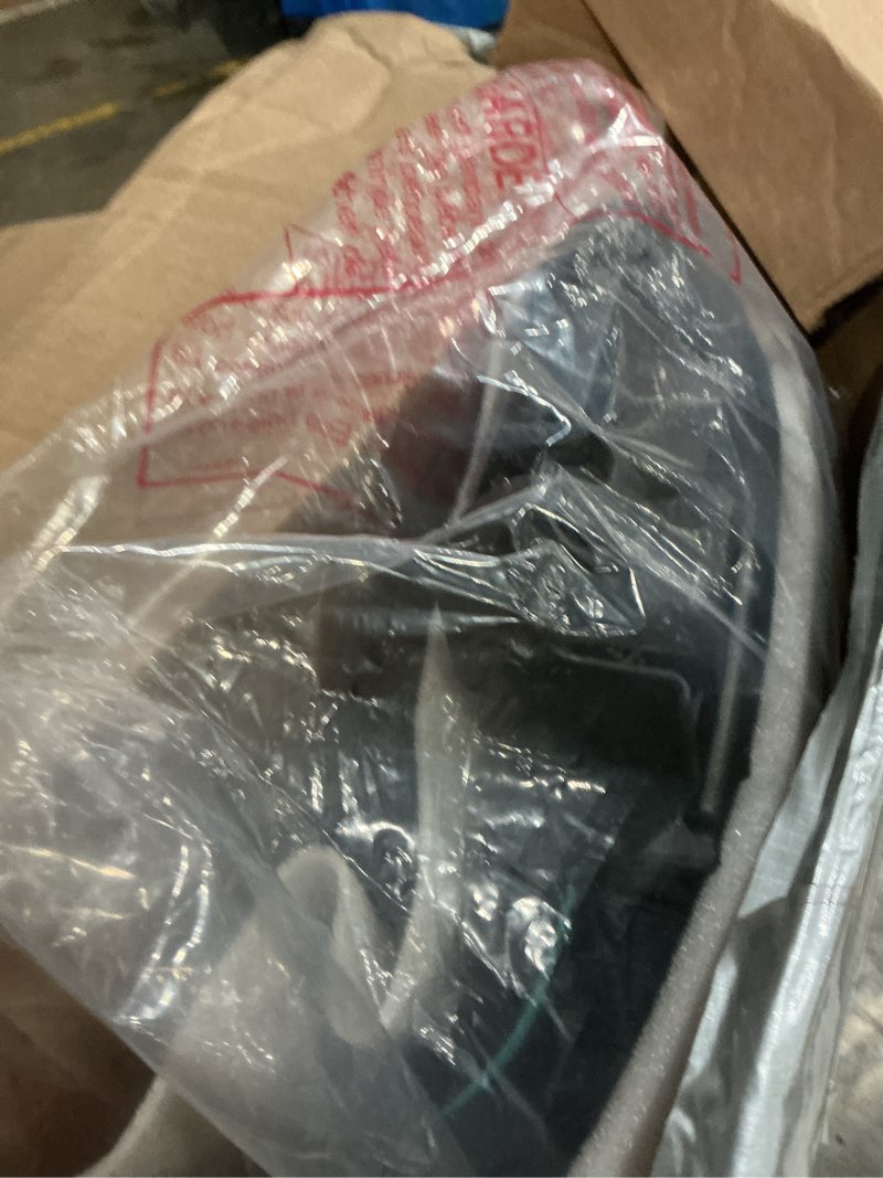 Condition photo showing Good Condition for chicco kidfit zip plus 2-in-1 belt-positioning booster car seat, backless and high back booster seat, for children aged 4 years and up and 40-100 lbs. | seascape/blue kidfit zip plus seascape