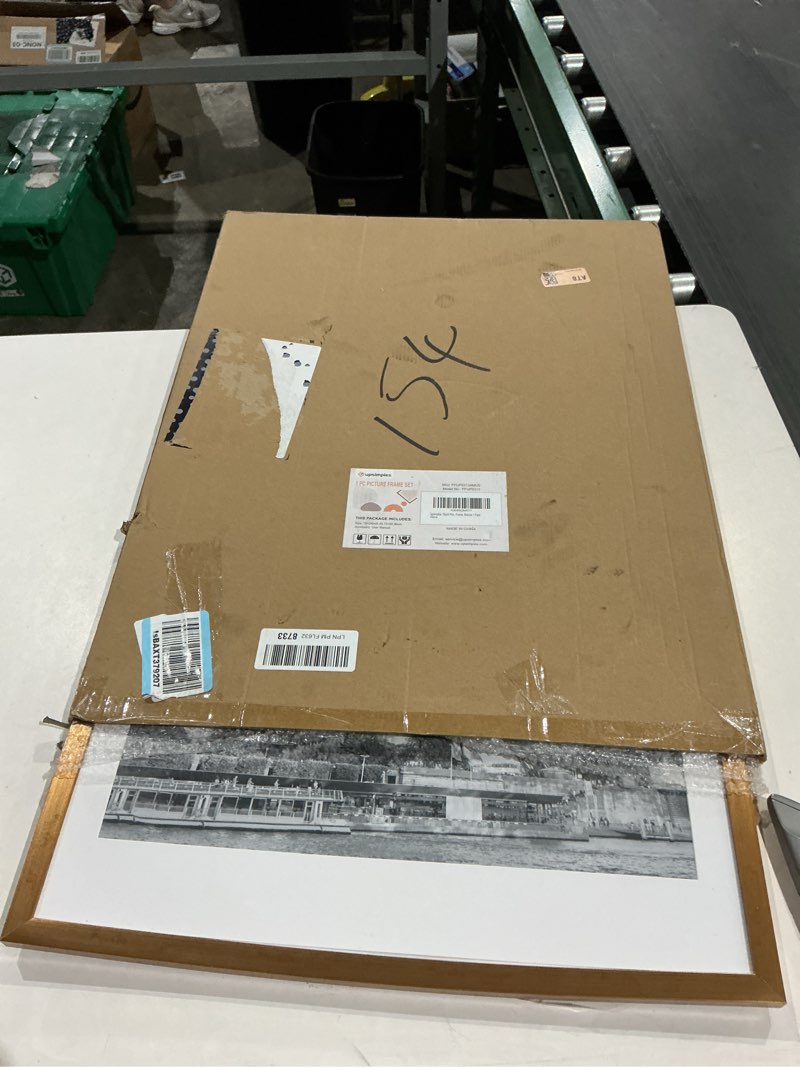 Condition photo showing New/Like New for upsimples 18x24 picture frame, display pictures 16x20 with mat or 18 x 24 without, wall hanging poster frames, bronze, 1 pack bronze 18x24