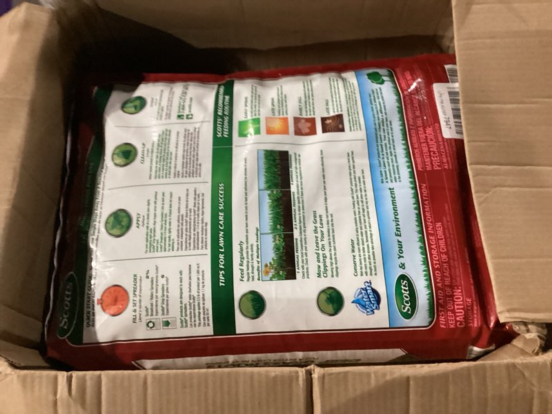 Condition photo showing New/Like New for Scotts Turf Builder WinterGuard Fall Lawn Fertilizer for All Grass Types, 12,000 sq. ft., 32.3 lbs.