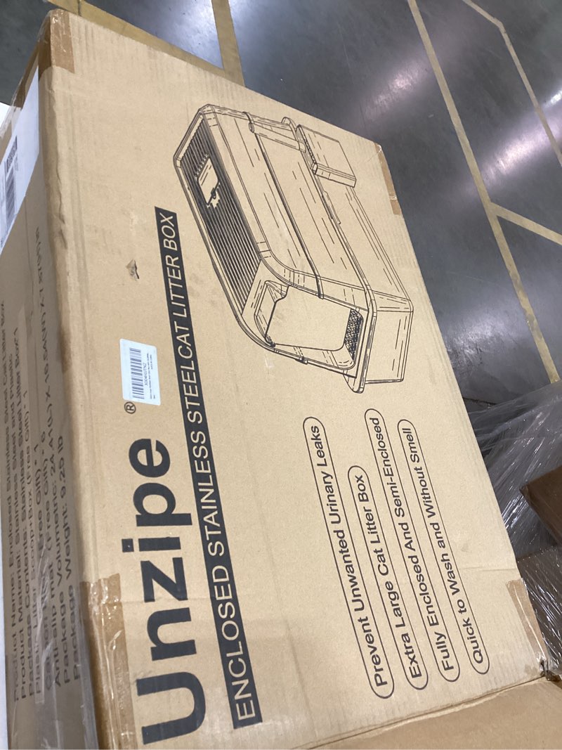 Condition photo showing Good Condition for Stainless Steel Litter Box - XL Extra Large Cat Litter Box with Lid, Enclosed Metal Litter Pan with High Sided Enclosure & Scoop, Anti Leakage, Easy to Clean, Odor Control (White)