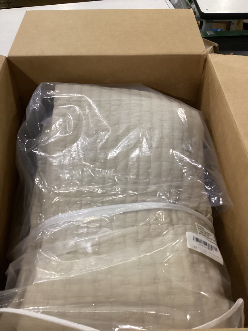 Condition photo showing As Is for cozytide stone-washed cotton quilt king size,wheat soft reversible bedspreads & coverlets farmhouse stitching king size quilt bedding set 3pcs(1 lightweight quilt and 2 pillowshams) king 110x98 dark wheat