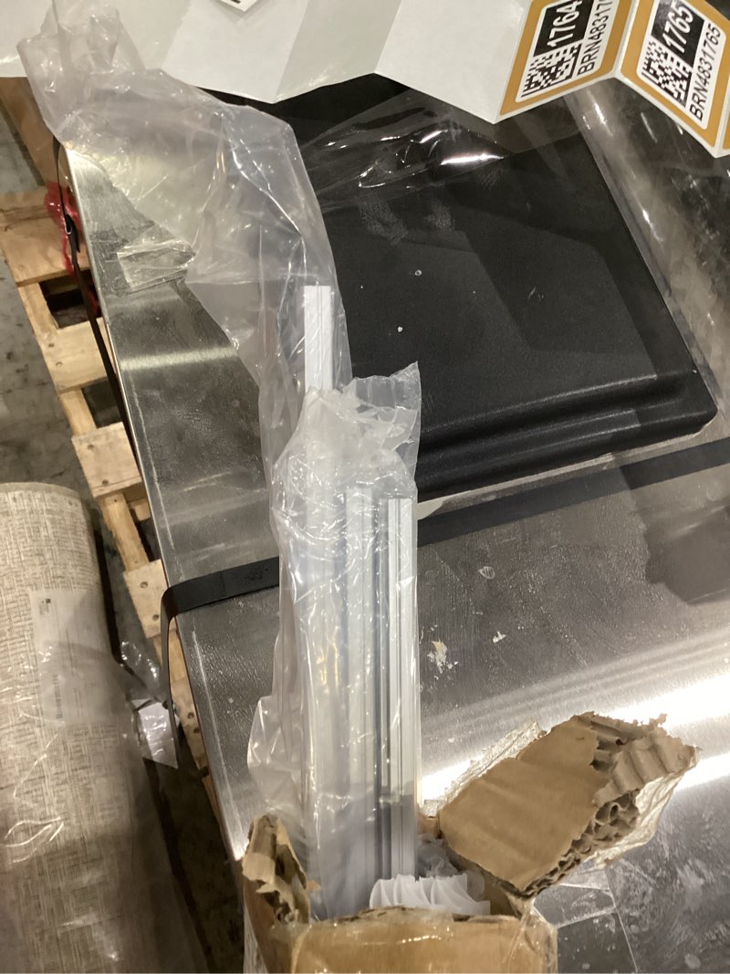 Condition photo showing Good Condition for hunhun 10-pack 6.6ft/ 2meter u shape led aluminum channel system with milky cover, end caps and mounting clips, aluminum profile for led strip light installations, very easy installation