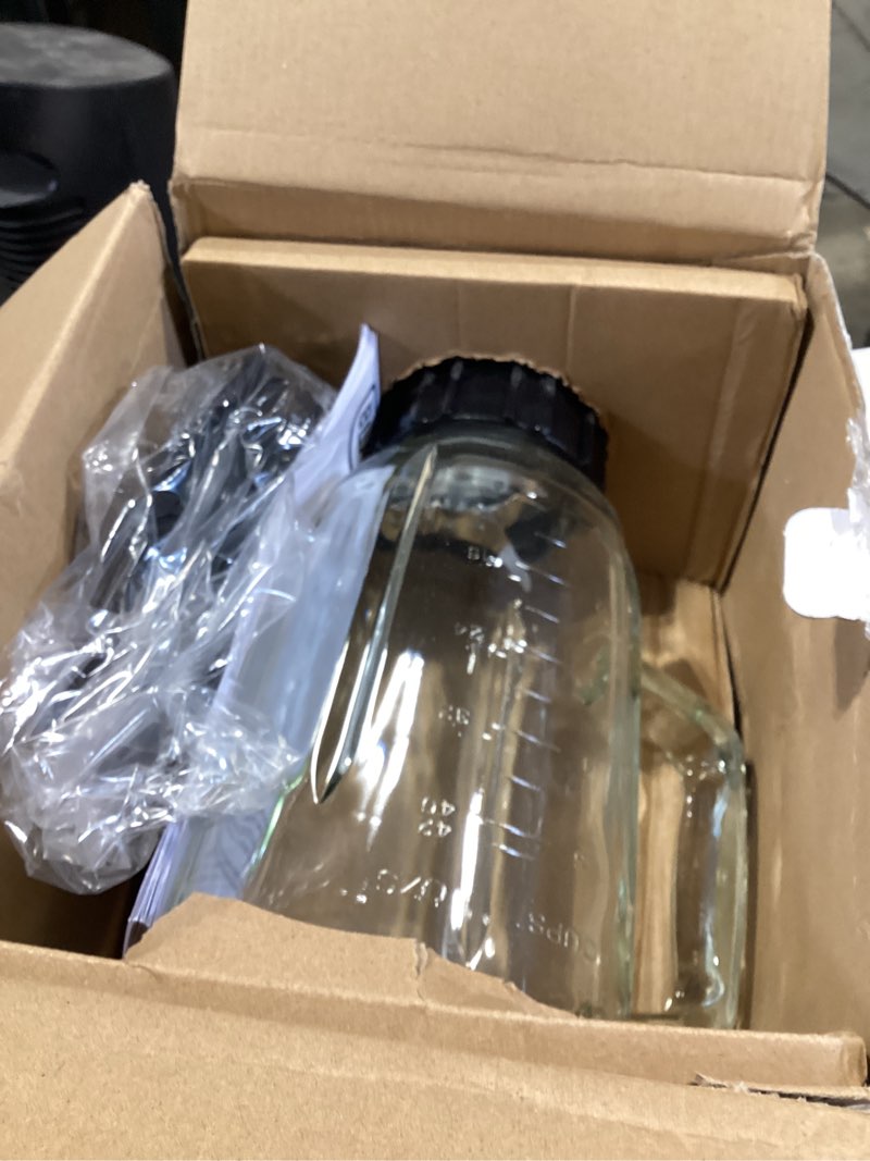 Condition photo showing Good Condition for black+decker countertop blender with 6-cup glass jar, 10-speed settings, black, bl2010bg