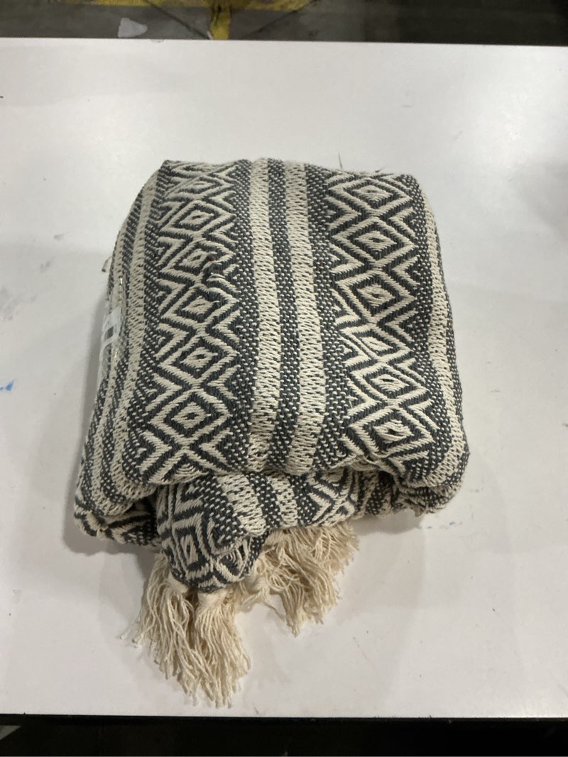 Condition photo showing Good Condition for DII Global Diamond Stripe Woven Throw, 50x60-Inch, Mineral 50x60-Inch Mineral