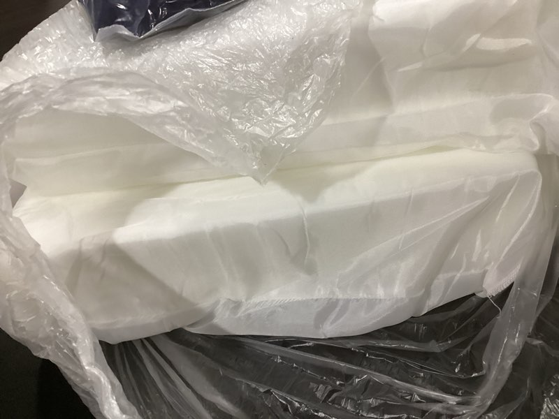 Condition photo showing Good Condition for (similar) multi-functional stadium seat cushions 2 pack, waterproof oxford filled with high resilence sponge, for any outdoor events use (blue)