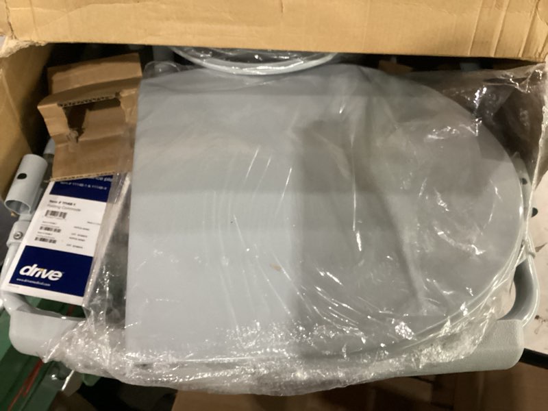 Condition photo showing Good Condition for commode, folding,1/cs