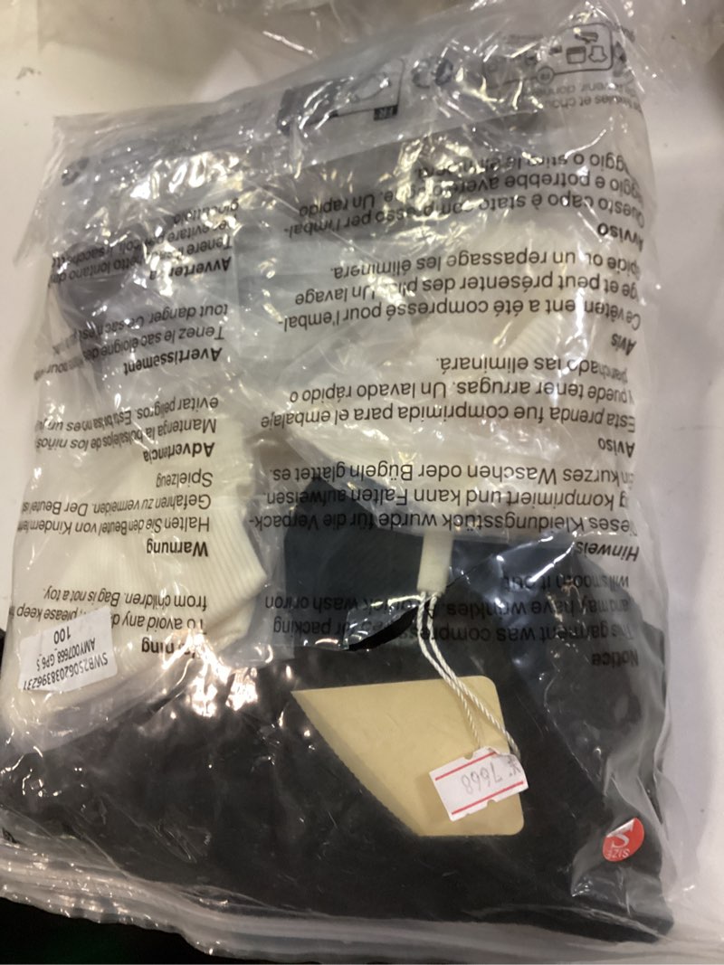 Condition photo showing New/Like New for Ekouaer Womens 3 Pack Long Sleeve Shirts Square Neck Basic Ribbed Tops Tee Thermal Undershirts XS-XXL Black/Brown/Beige Small