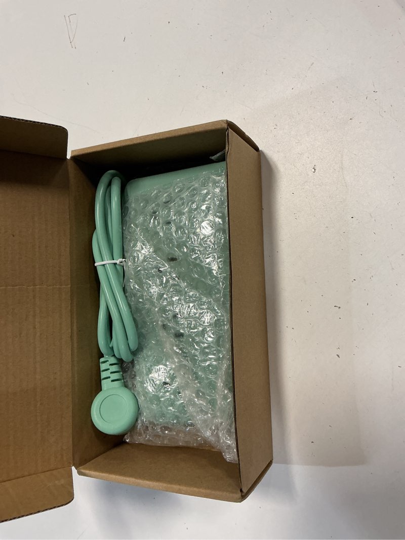 Condition photo showing New/Like New for power strip with usb c 35w,10-in-1 flat plug wall charger - 5ft extension cord with 4ac, 3 usb a & 3 usb c - pd20w charging station for multiple devices - travel home office (green)
