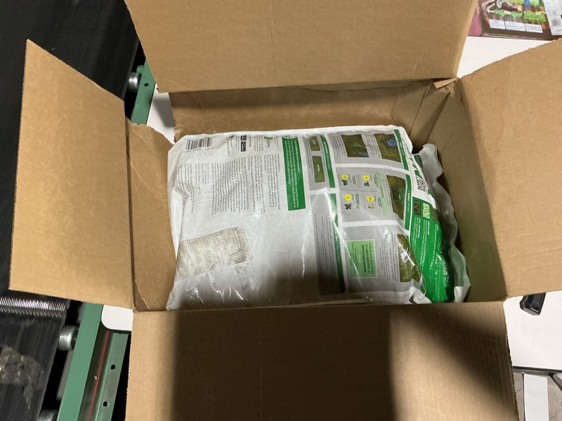 Condition photo showing As Is for scotts turf builder thick'r lawn sun and shade, combination seed, fertilizer and soil improver, thickens thin grass, 40 lbs. 40 lb.