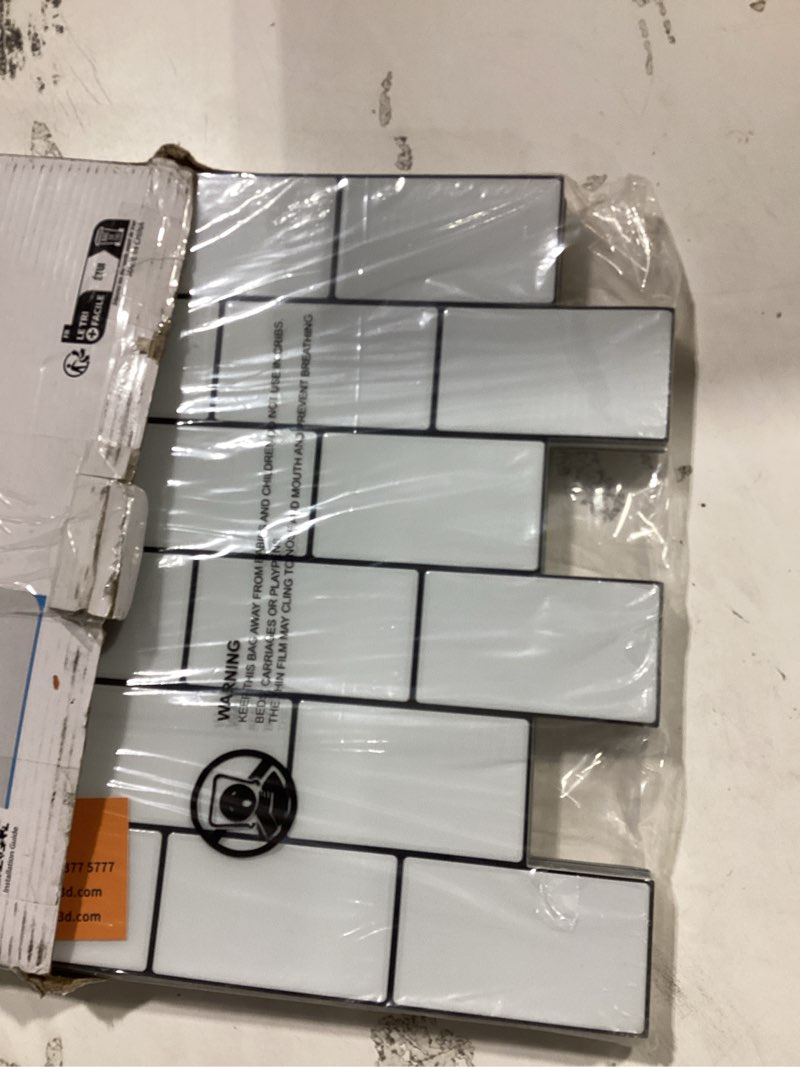 Condition photo showing Good Condition for art3d peel and stick backsplash for kitchen white subway (10 tiles, thicker design) white with black grout