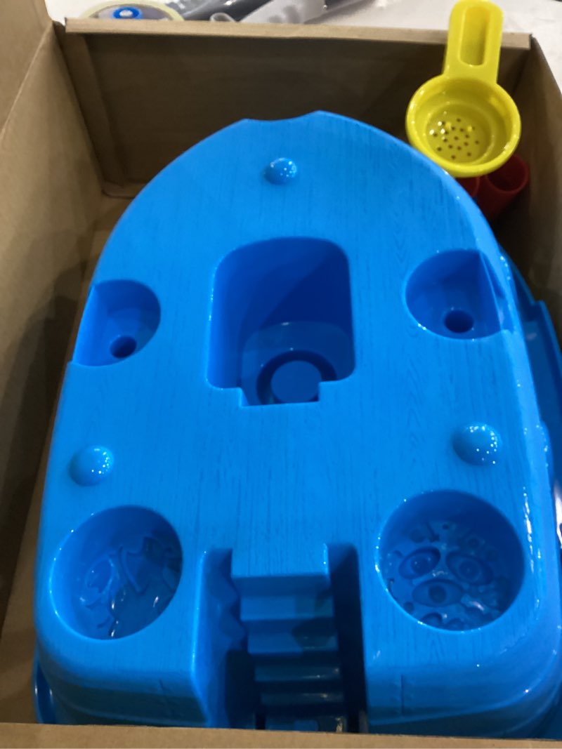 Beach sand toys