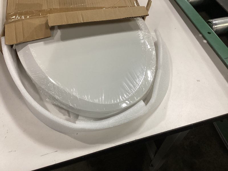 Condition photo showing New/Like New for Toilet Seat, Elongated Toilet Seat with Toddler Seat Built in, Potty Training Toilet Seat Elongated Fits Both Adult and Child, with Slow Close and Magnets- Elongated White and Pink Pink Elongated With Toddler Seat