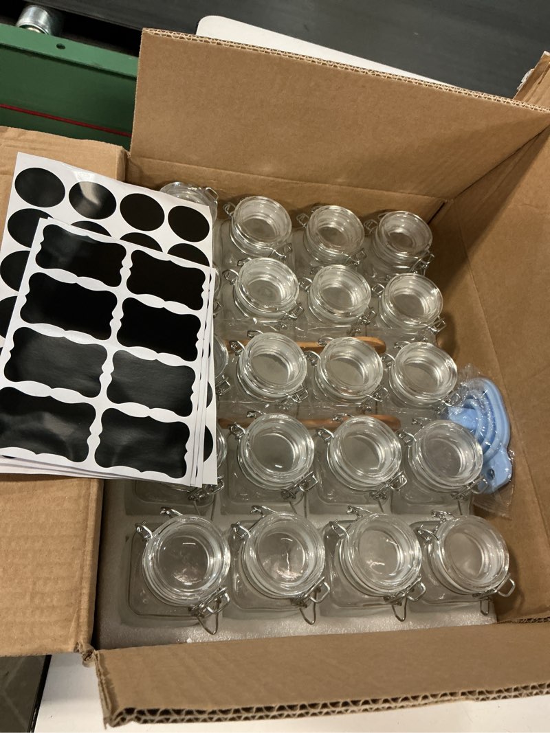 Condition photo showing Good Condition for R DRURLCD 20 Pack Small 4 oz Glass Spice Jars with Airtight Hinged Lids, Square Spice Containers wit