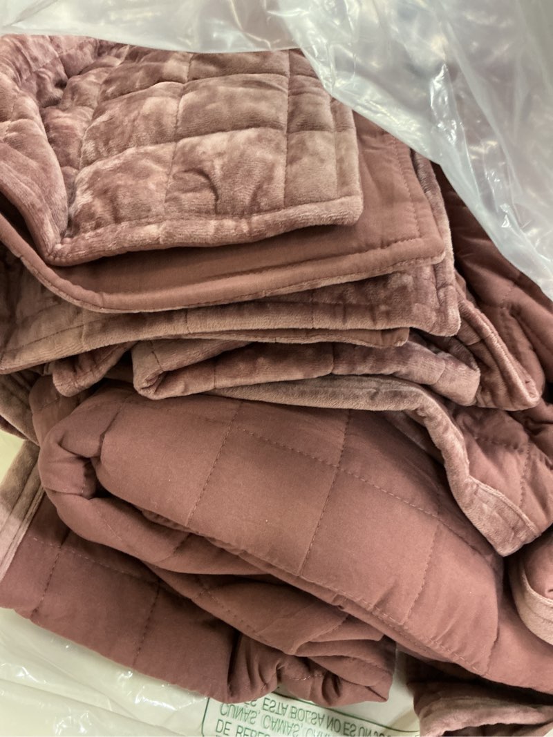 Condition photo showing Good Condition for recyco luxury velvet quilt set full queen size, lightweight velvet comforter set, oversized bedspread coverlet quilted bedding set, with 2 matching pillow shams, for all season, dusty mauve pink full/queen (88" x 92") dusty mauve pink