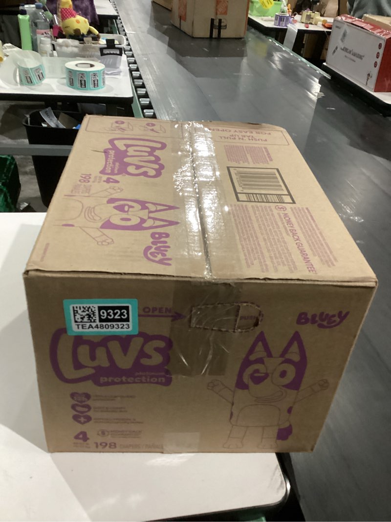 Condition photo showing New/Like New for Luvs Size 4 Baby Diapers, Platinum Protection Bluey Diapers for Day & Night, Size 4, 198 Count (Packaging May Vary) Size 4 198