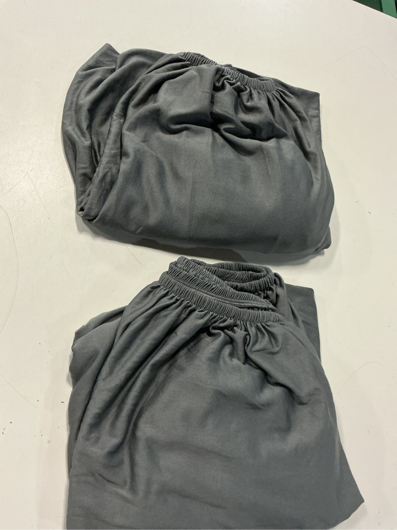 Condition photo showing Good Condition for moosfor spandex 6 foot rectangle table cloth 2 pack, elastic fitted tablecloths for picnic, stretch washable patio table cover for outdoor, camping, banquet and parties (grey, 30"x72") grey 72" x 30" (rectangular)