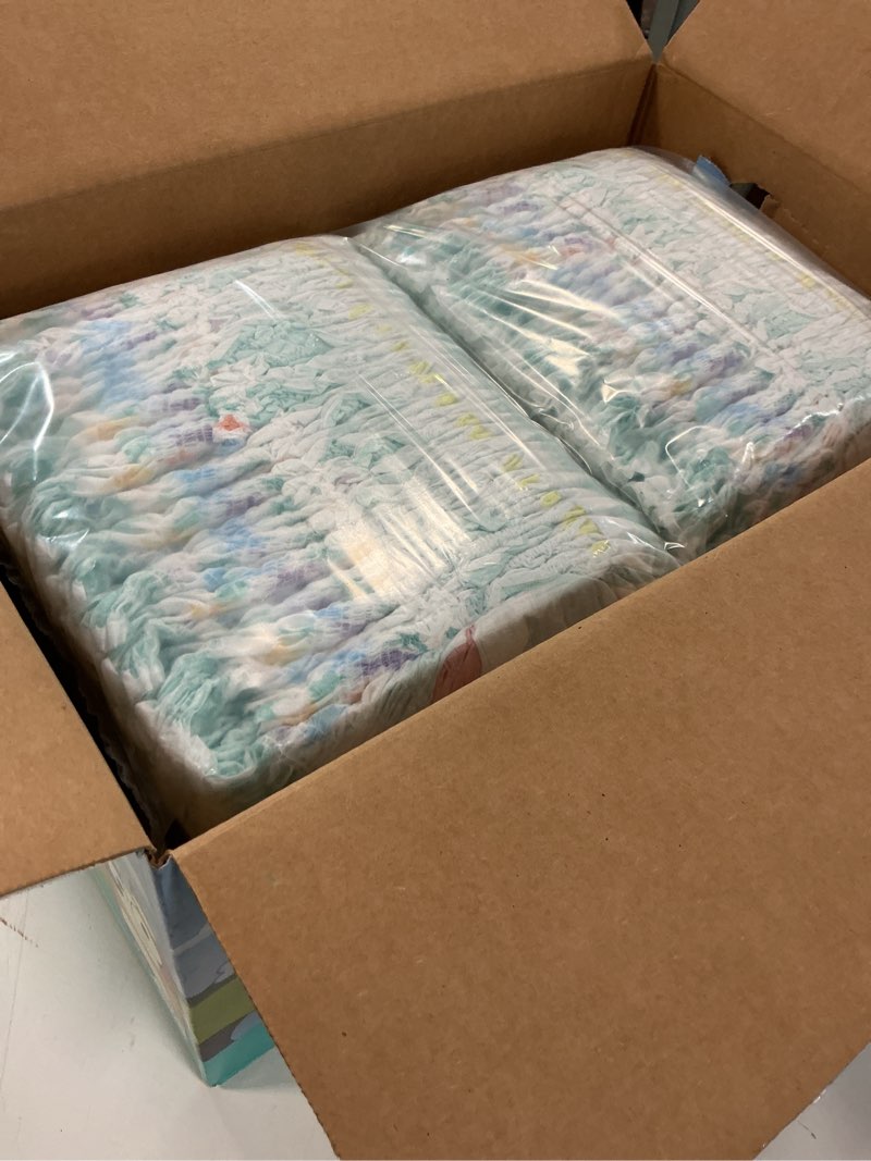 Condition photo showing New/Like New for (size: size 3t-4t, )pampers training pants - easy ups boys & girls bluey - 124 count, children's potty underwear (packaging may vary) 3t-4t 124