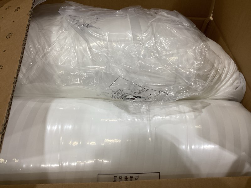 Condition photo showing Good Condition for beckham hotel collection bed pillows standard/queen size set of 2 - original soft down alternative pillow for sleeping - soft support for back, stomach or side sleepers queen / standard white