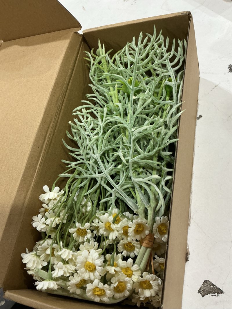 Condition photo showing New/Like New for artificial wildflower bouquet, white daisy flowers for home decor | includes 15 daisy stems and 5 greenery stems, creating a full wildflower bouquet for vase decor and floral arrangements.