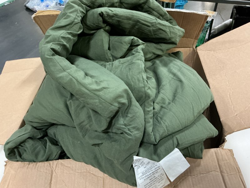 Condition photo showing As Is for bedsure queen size comforter set, reversible dark green soft prewashed bedding for all seasons, 3 pieces warm down alternative bed set, 1 lightweight comforter (90"x90") and 2 pillowcases (20"x26") queen 27 - dark green/green