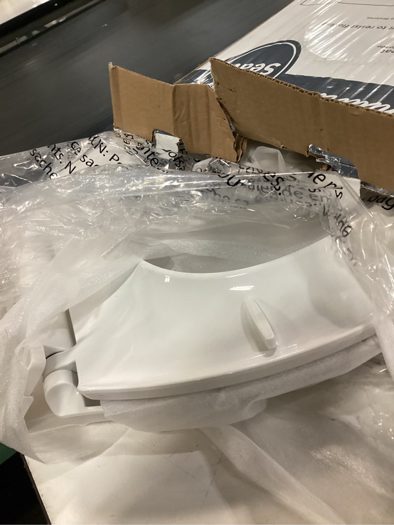 Condition photo showing Good Condition for american standard mightytuff plastic white round soft close toilet seat