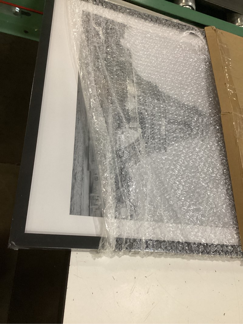 Condition photo showing Good Condition for upsimples 18x24 picture frame, display pictures 16x20 with mat or 18 x 24 without, wall hanging poster frames, black, 1 pack