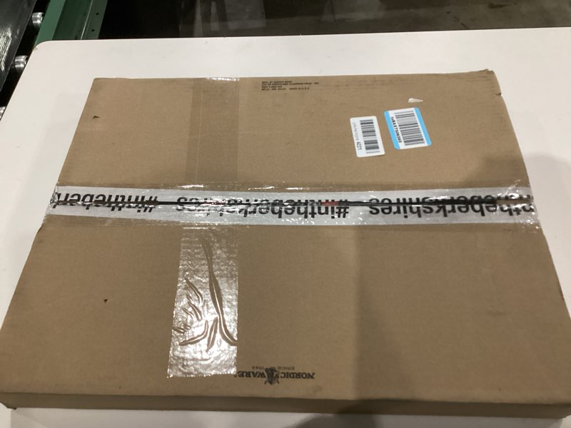 Condition photo showing New/Like New for Nordic Ware Extra Large Oven Crisping Baking Tray, with Rack, Silver Natural Extra Large Oven Crisp Aluminum