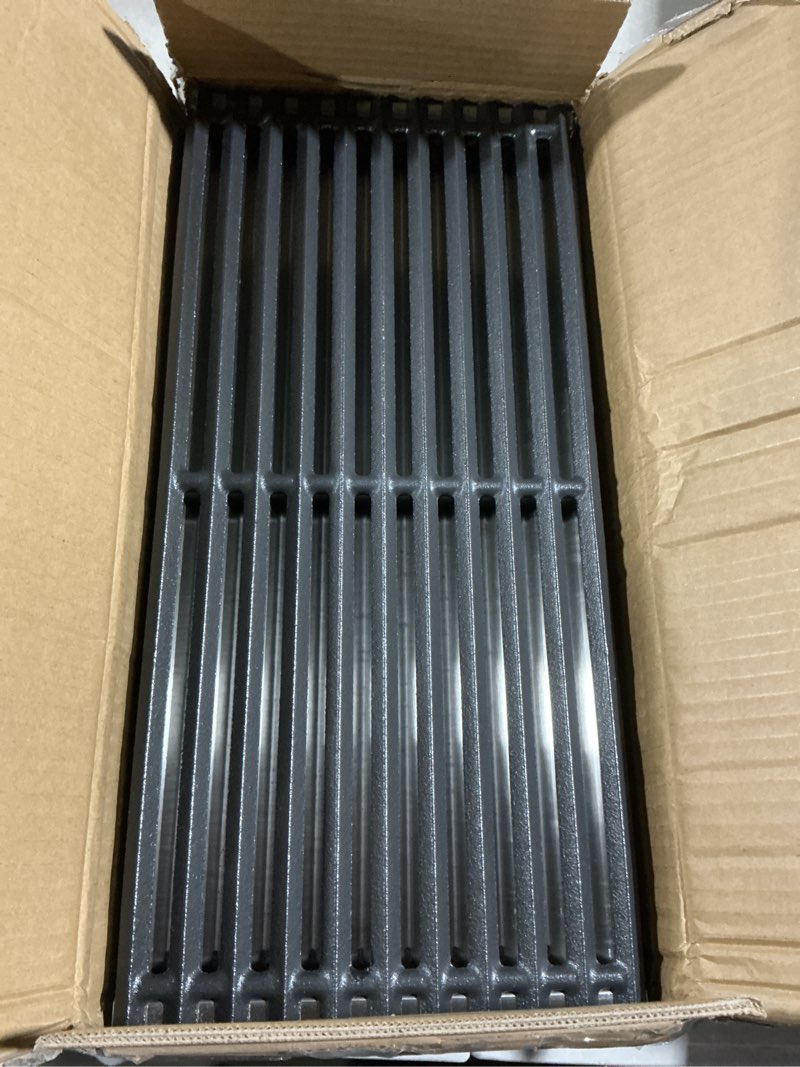 Condition photo showing Good Condition for emitter plate & grill grate 463242516 for charbroil commercial infrared 3 burner grills 463242515 466242515 463243016 463367016 466242516 463342620 463346017, charbroil g474-0017-w1 g466-2400-w1 parts