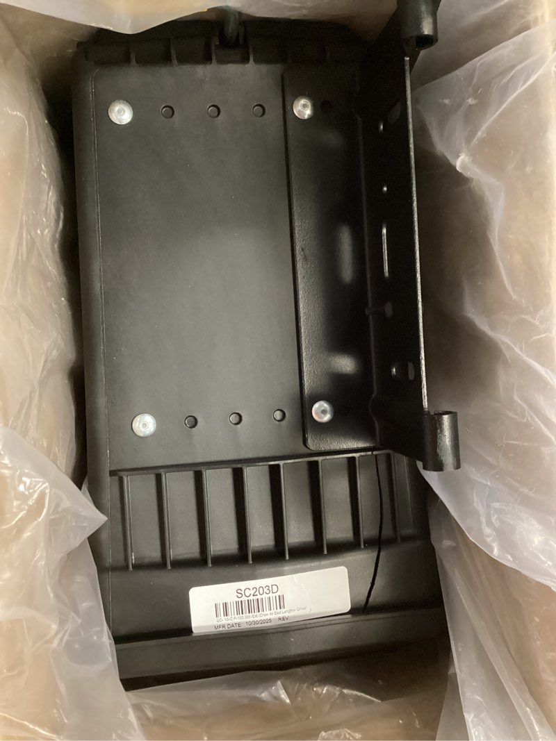 Condition photo showing Good Condition for UnderCover SwingCase Truck Bed Storage Box | SC203D | Fits 2015 - 2020 Ford F-150 Drivers Side, Black 2015 - 2023 Drivers Side