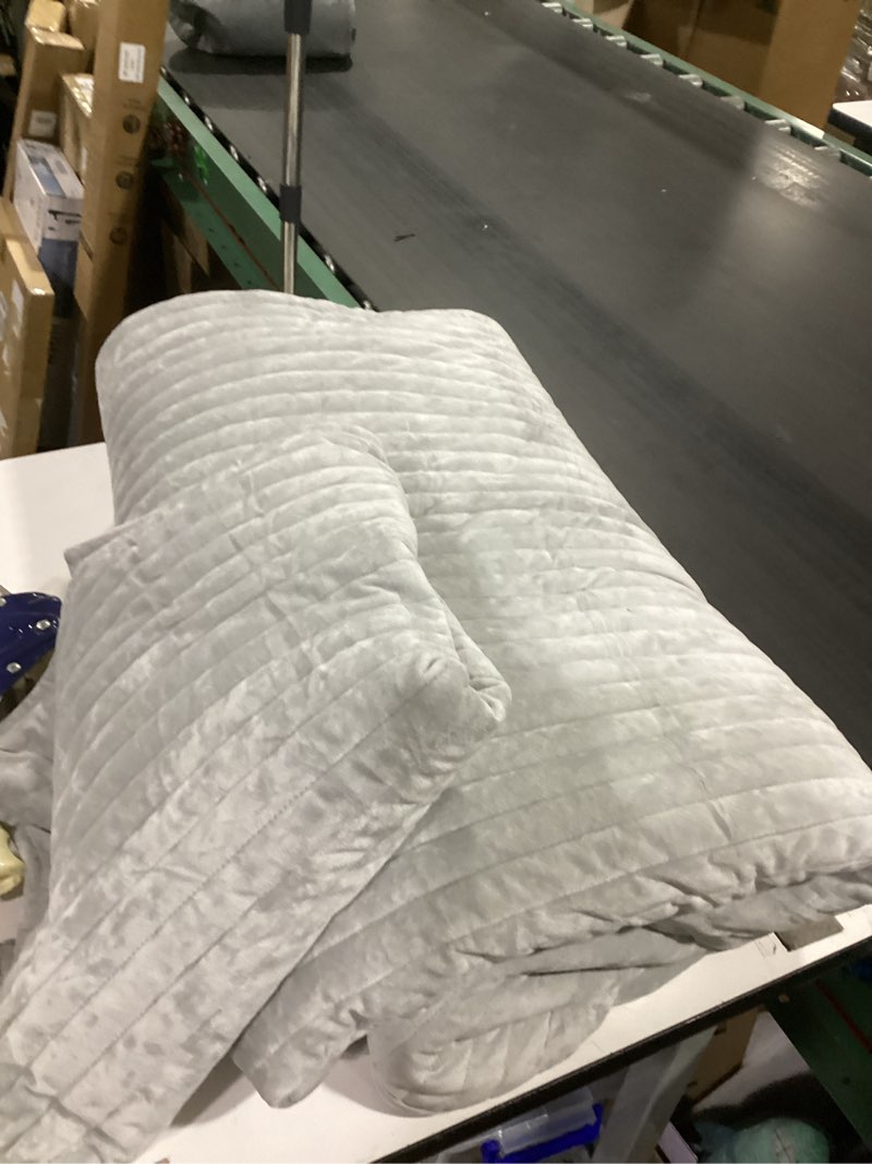 Condition photo showing Good Condition for evergrace velvet quilt set queen size, luxurious soft quilted bedding sets, lightweight velvet comforter for all season, striped channel bedspread coverlet with 2 shams, frost gray
