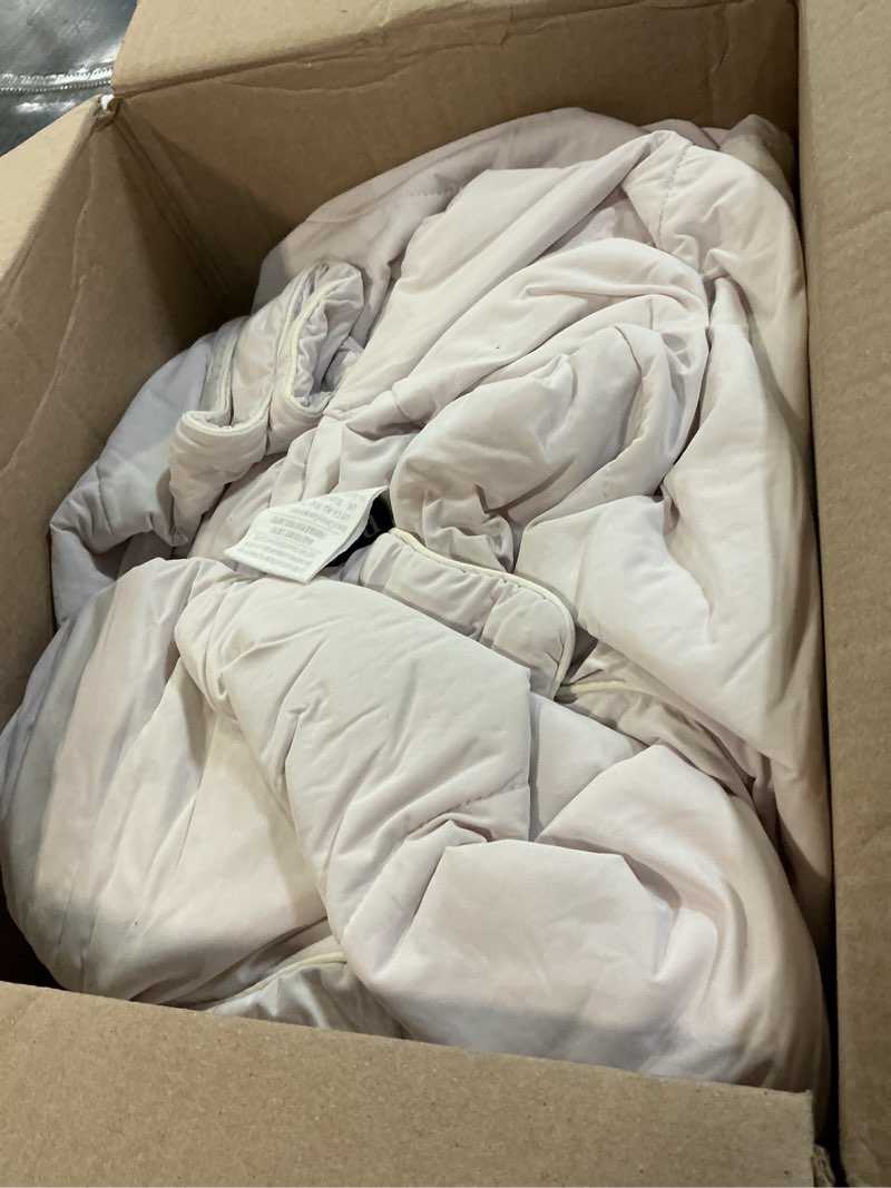 Condition photo showing As Is for rest® evercool® cooling comforter, king/cali king, blanket for hot sleepers, all season bedding to keep cool for night sweats, breathable lightweight blanket, 106x90 inches, lavender breeze lavender breeze king / cali king (106"x90")