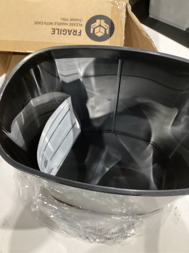 Condition photo showing New/Like New for stealstreet trash-dzt-12-9 stainless steel automatic sensor 3.1 gallon garbage disposal, 15.2" (b005i5y7tw)