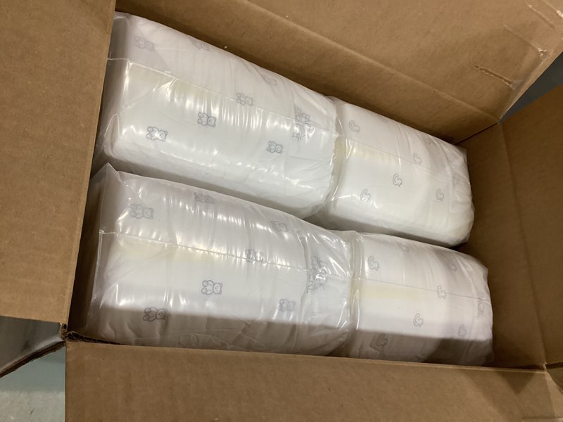 Condition photo showing New/Like New for amore by pampers diapers large pack - size 1 - 132ct