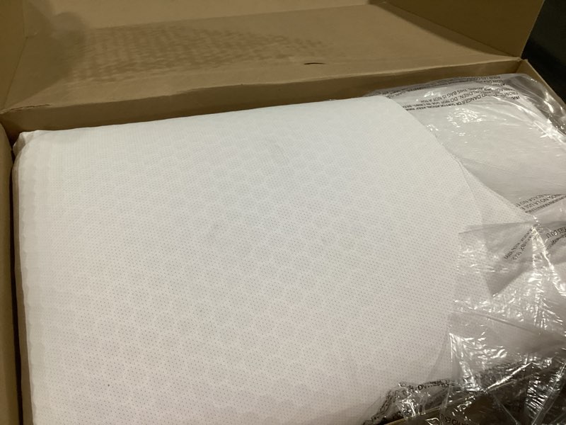 Condition photo showing Good Condition for Purple Harmony Pillow – Talalay Latex Foam Cooling Pillow for Combo or Side Sleepers, 360º Hex GelFlex Grid for No-Pressure Support and Luxurious Weightless Feel - Standard, Medium Feel, Tall Height Standard – Tall