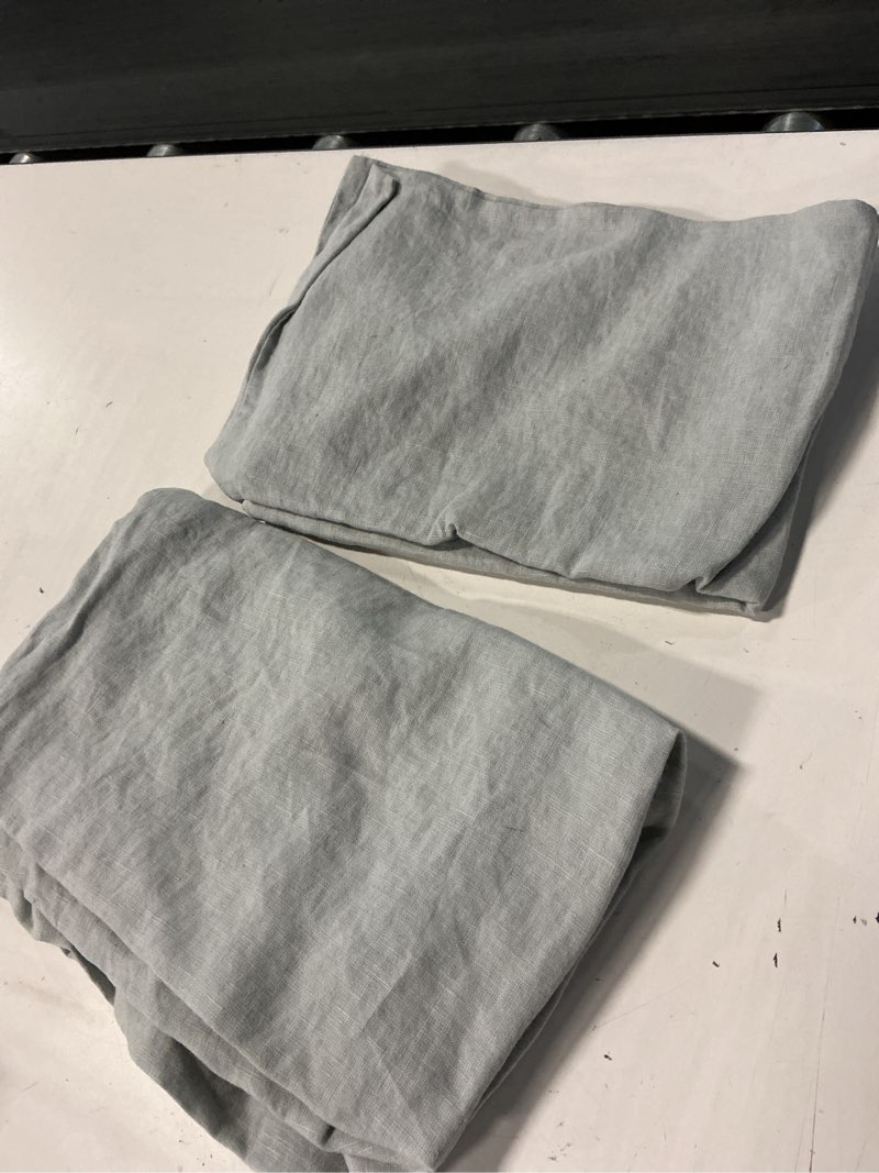 Condition photo showing Good Condition for european linen sham set, standard, mist