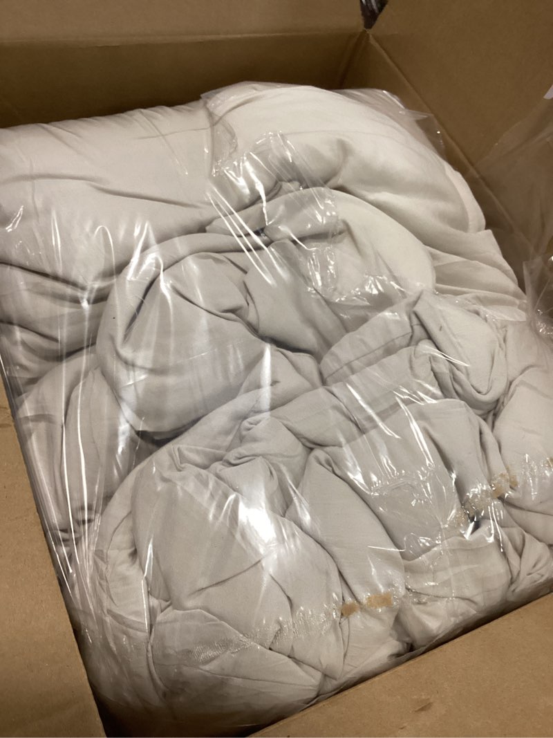 Condition photo showing As Is for Bedsure Queen Size Comforter Set, Beige Soft Prewashed Bedding for All Seasons, 3 Pieces GentleSoft™ Warm Down Alternative Bed Set, 1 Lightweight Comforter (90"x90") and 2 Pillowcases (20"x26") Queen(90"x90") 01 - Beige