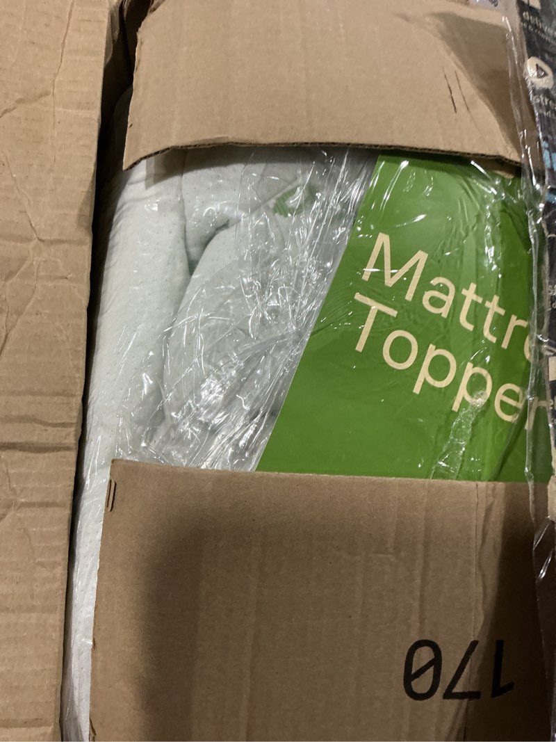 Condition photo showing As Is for niagara sleep solution ultra soft twin xl size mattress topper - rayon derived from bamboo pillow top mattress pad for back pain relief - naturally cooling for hot sleepers, green twin xl 1 green